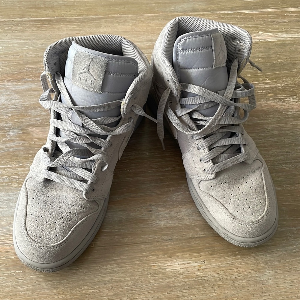 Cool Gray Suede Nike Jordan 1’s